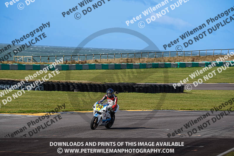 anglesey no limits trackday;anglesey photographs;anglesey trackday photographs;enduro digital images;event digital images;eventdigitalimages;no limits trackdays;peter wileman photography;racing digital images;trac mon;trackday digital images;trackday photos;ty croes